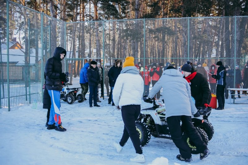 Юность курск. Юность 2021 Курск. Юность Курск спартакиада. Юность2021 Терешкова Курск. Оздоровительный центр имени Терешковой Юность.