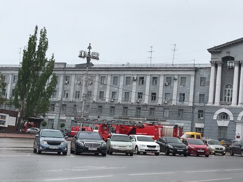 Курск смоленск. Красная площадь 2/4 Курск. Завод на красной площади в Курске. Красная площадь 8 Курск. Курск 15 февраля.