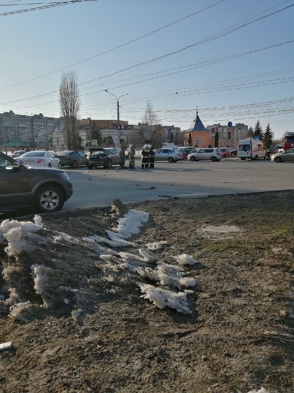 Дтп курск. Авария на Энтузиастов вчера.