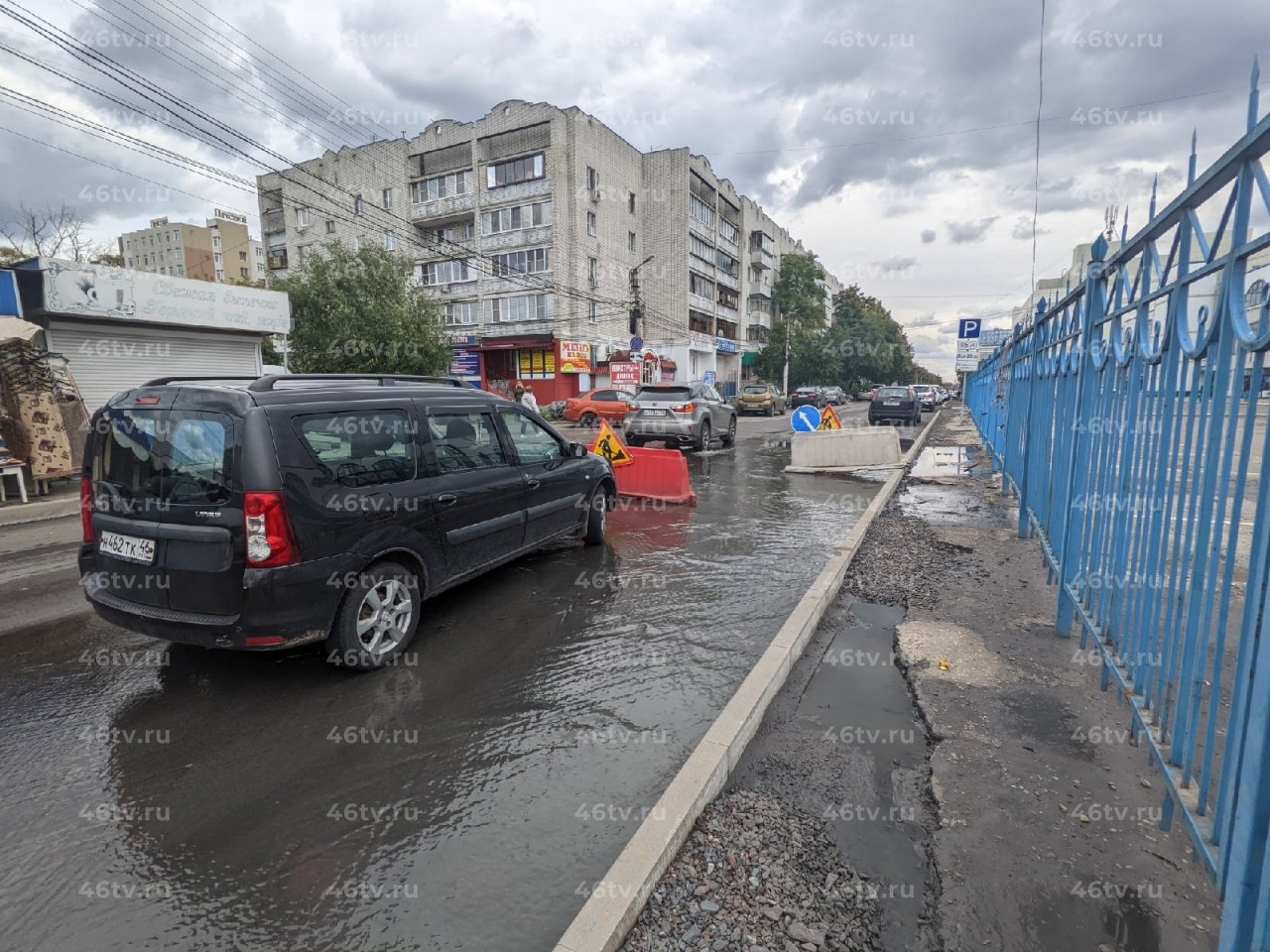 В Курске возле Центрального рынка разлилась река из фекалий | 20.09.2022 |  Курск - БезФормата