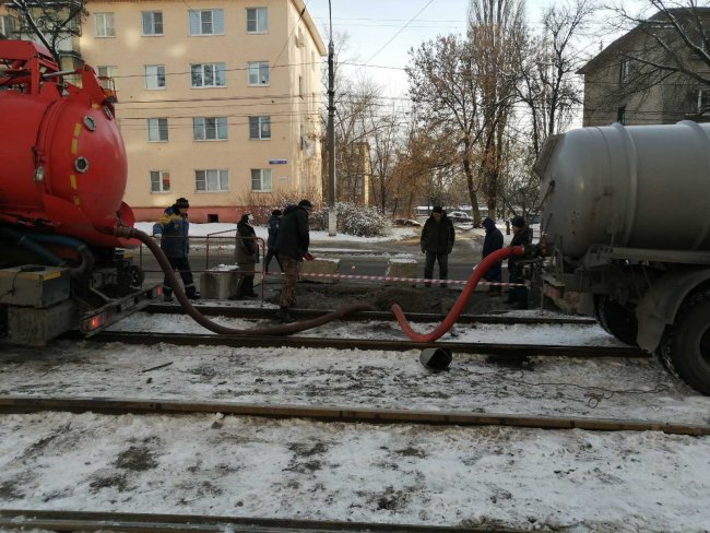 Картинки пропускаю в пролетарскую суть вникаю