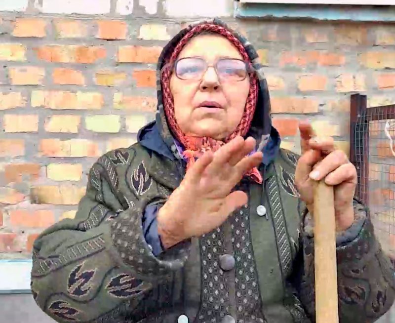 Жительница Суджи: ВСУшники убили трех мужчин и запрещали их хоронить