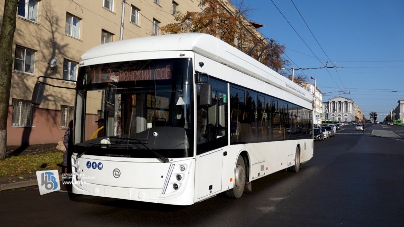 Новый троллейбус Горожанин проводит тестовые поездки по Курску