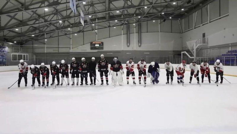 Выздоравливайте: курские спортсмены записали видео в поддержку главы региона