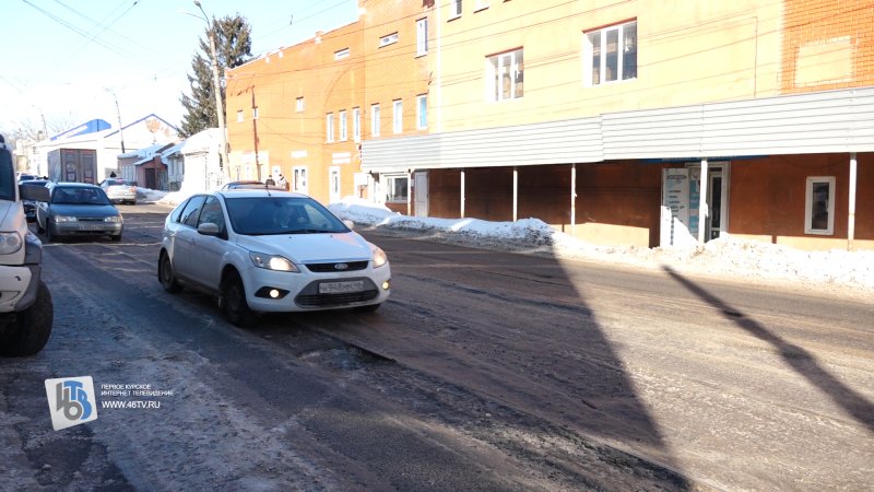 В Курске Верхняя Луговая пугает глубокими ямами: есть жертвы