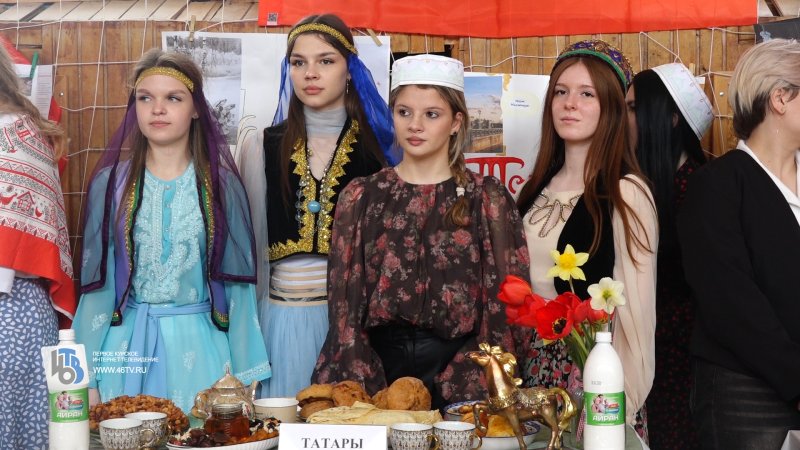 В Курском медколледже прошел первый фестиваль национальных культур