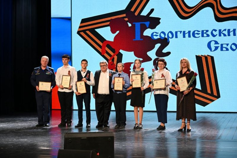 В областном дворце молодёжи подвели итоги 14-го православно-патриотического проекта