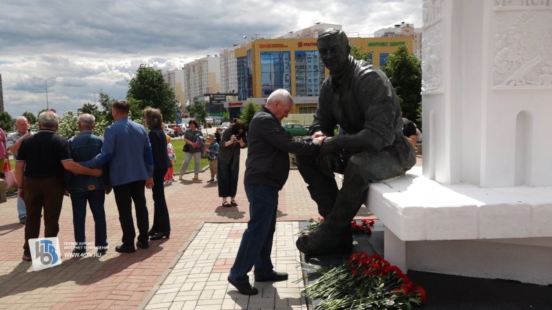 20 лет без Мастера: в Курской области прошел день памяти Вячеслава Клыкова