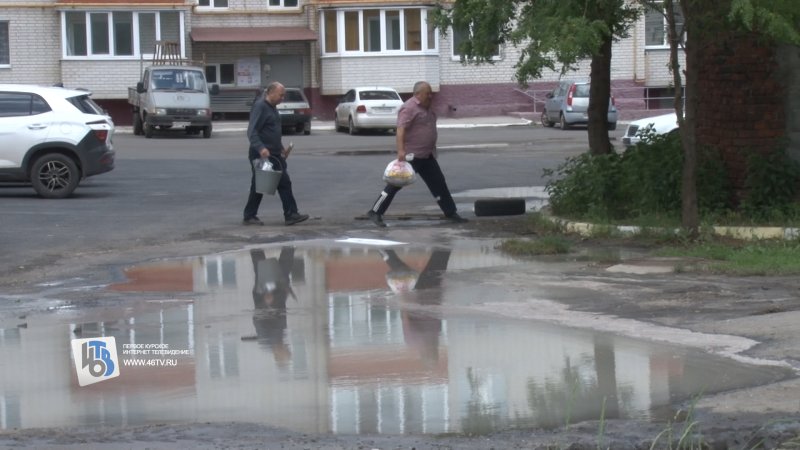 Экологическое ЧП в Курске: 2 высотки на 1-й Агрегатной тонут в канализации