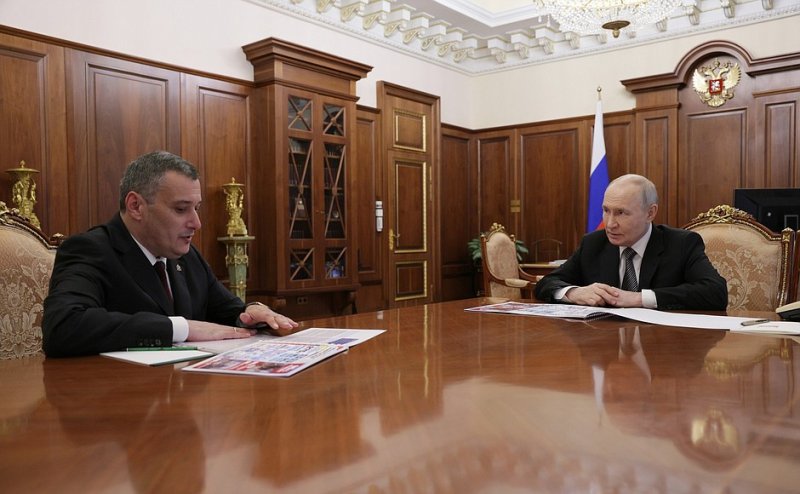 Путин в Кремле обсудил с Хинштейном ситуацию в Курской области