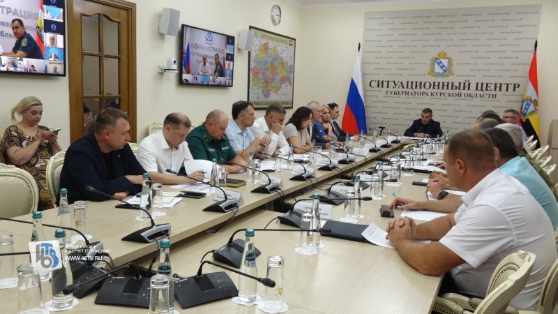 В курских школах линейки 1 сентября пройдут в закрытых помещениях