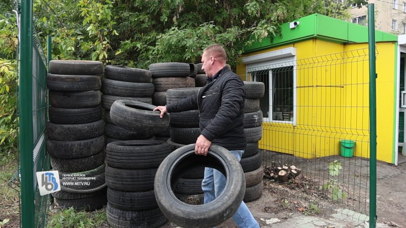 Не тянуть резину: в Курске начали собирать старые покрышки